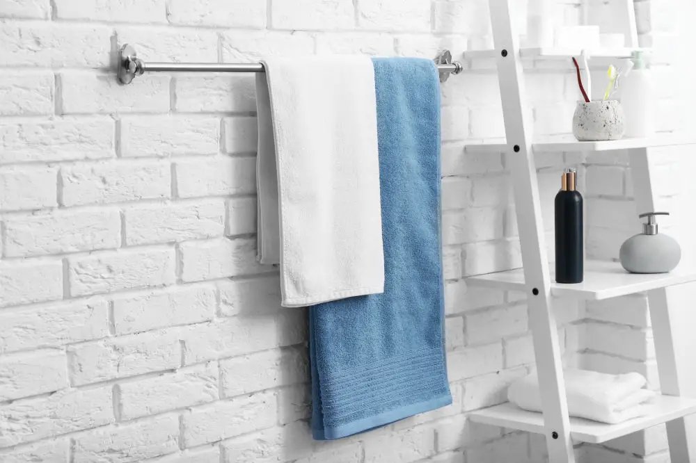 How to Install Towel Bars 2 How to Install Towel Bars 2