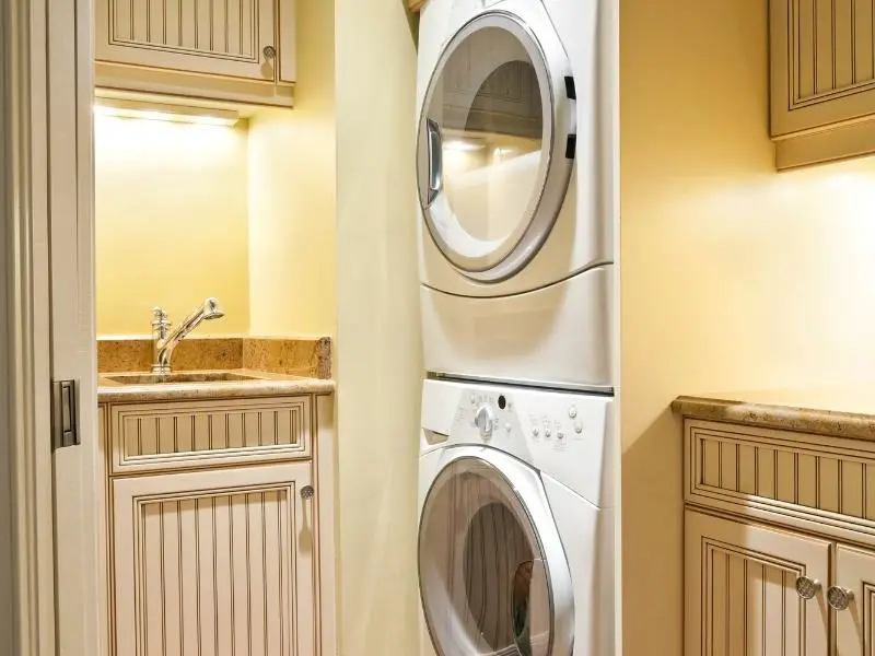 Small classy laundry room.